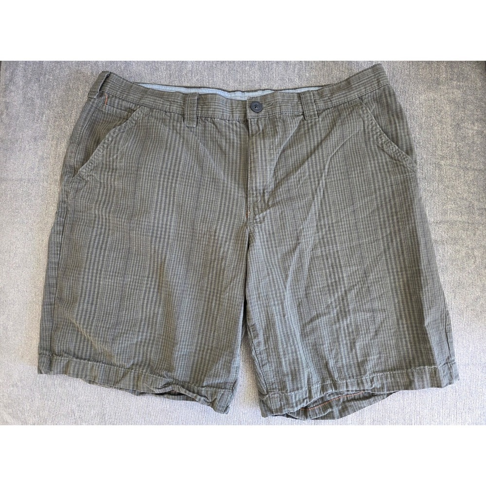 Columbia Men's Plaid Shorts Omni-Shade Sun Protection Size‎ 38x10